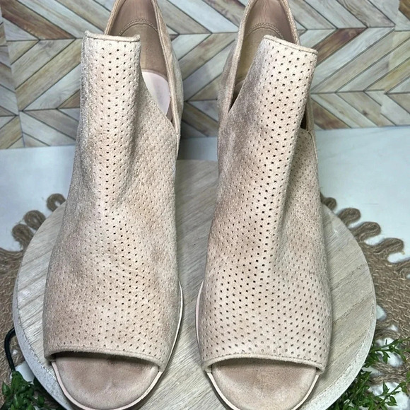 Cole Haan Shiloh Open Toe Suede Ankle Booties - Picture 3 of 8